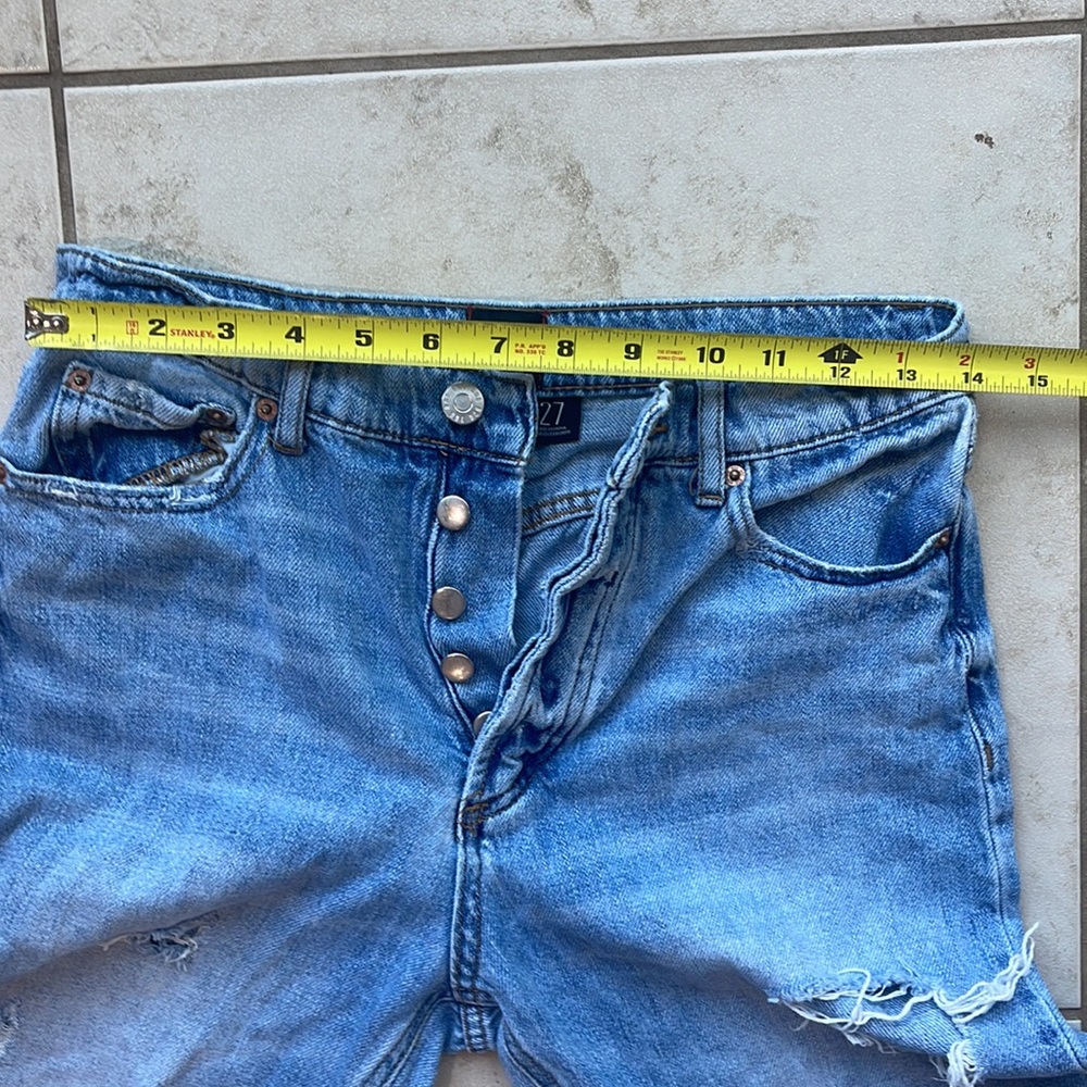 BDG RIPPED JEANS - Picture 5 of 5